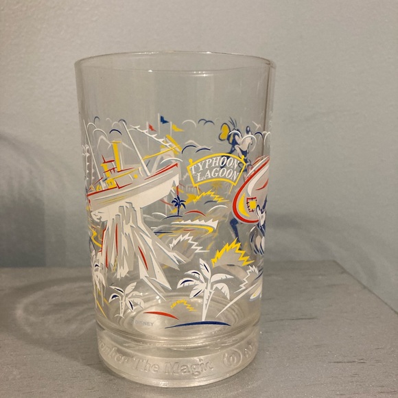1996 McDonald’s 25th Anniversary Disney Glasses Remember the Magic glasses - Picture 8 of 12